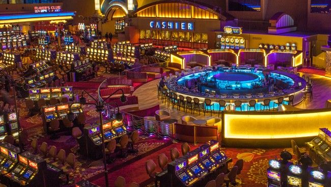 Hollywood Casino  کیسینو میں پوکر گیمز